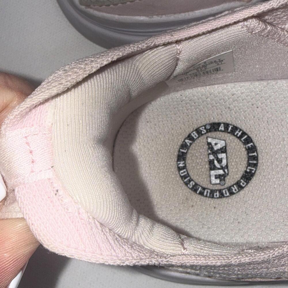 Athletic Propulsion Labs APL Techloom Bliss Size 3 Kids Pink Athletic Sneaker - Picture 3 of 15